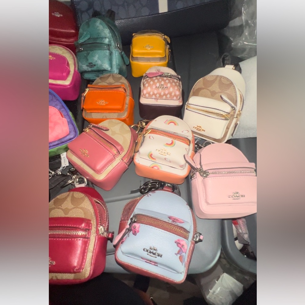 Mini Backpacks - Picture 2 of 3